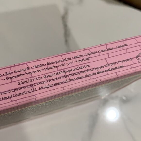 TOO FACED THE SWEET SMELL OF CHRISTMAS TREATS LIQUIFIED LIPSTICK SET - Picture 8 of 9